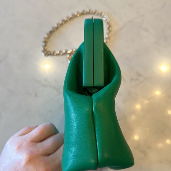 💚Melie Bianco Vegan Purse💚 - Picture 7 of 15